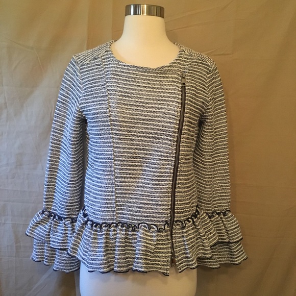 Banana Republic Ruffle Boucle Tweed Moto Jacket 2 - Picture 3 of 8